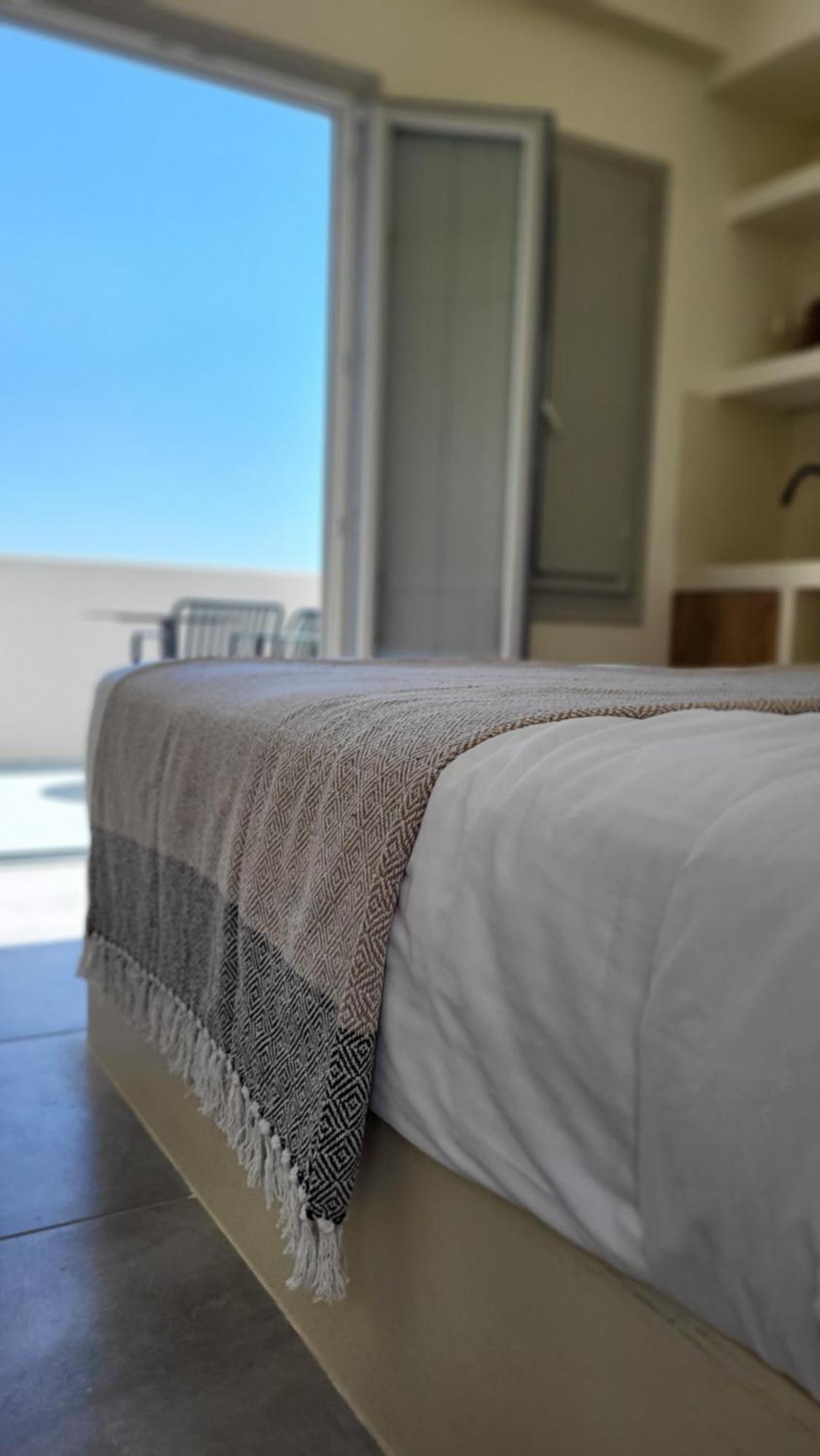 Maeva Suites Santorini Pyrgos Kallistis Exterior foto
